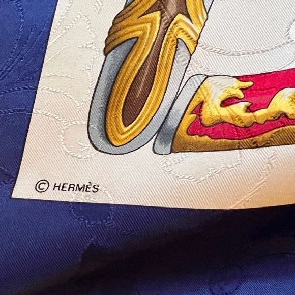 Hermes Daimyo Princes Du Soleil Levant Silk Jacquard Scarf W/Box - Picture 11 of 12